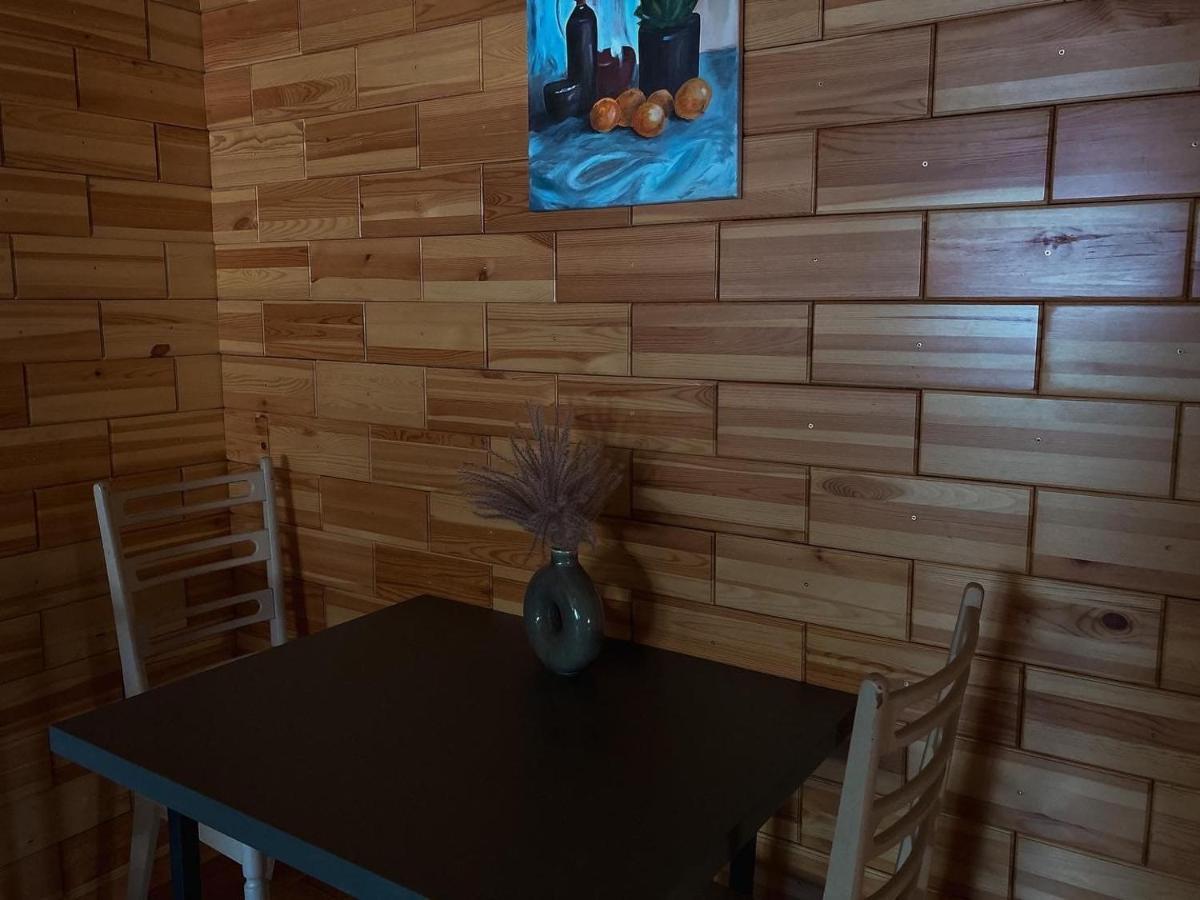 Starp Debesim Un Zemi Guest House Krāslava Eksteriør bilde
