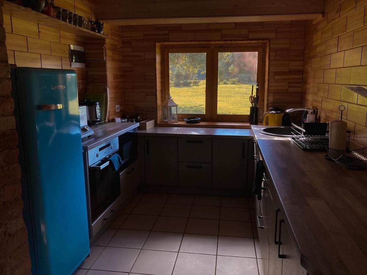 Starp Debesim Un Zemi Guest House Krāslava Eksteriør bilde